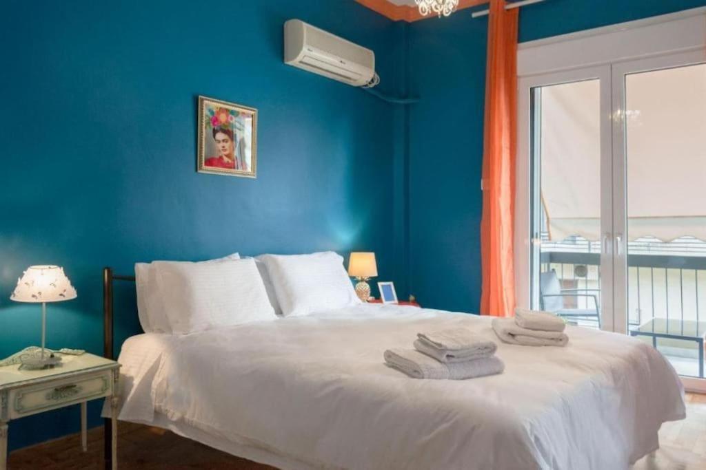 Casa De Colores, Next To The Metro เอเธนส์ ภายนอก รูปภาพ
